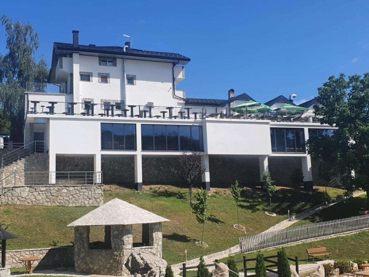 Motel Aladin Цазин Экстерьер фото